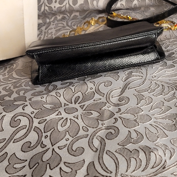 Vintage Authentic Judith Leiber snake skin cross body purse - Picture 4 of 14